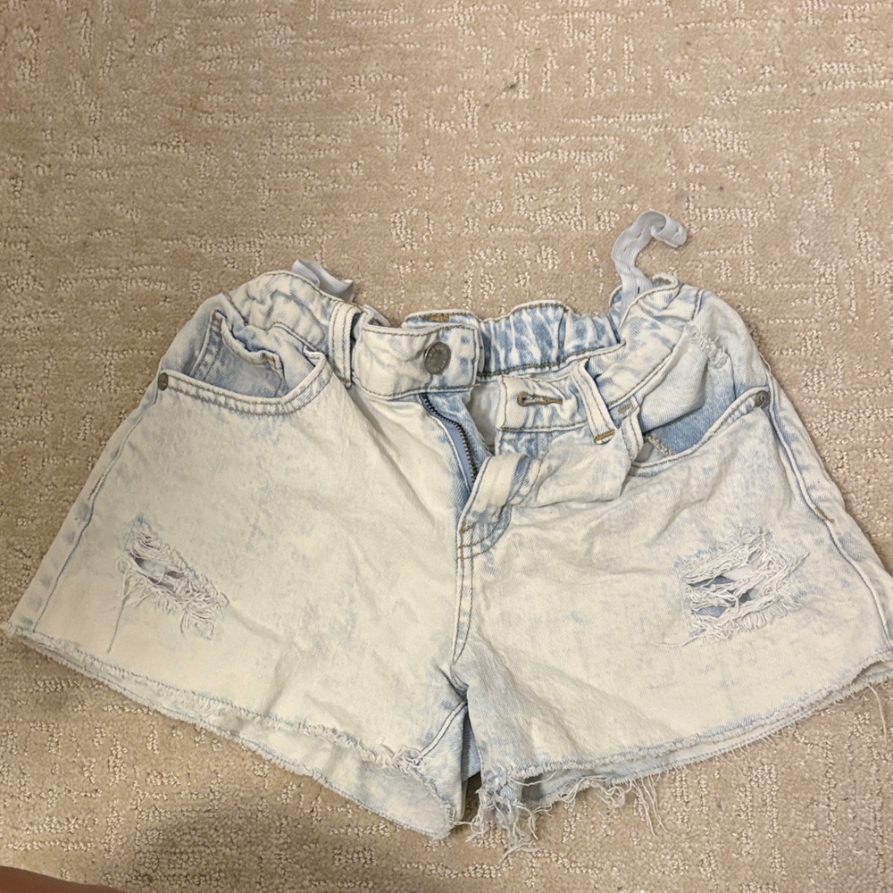Old Navy Light Wash Distressed Jean Shorts